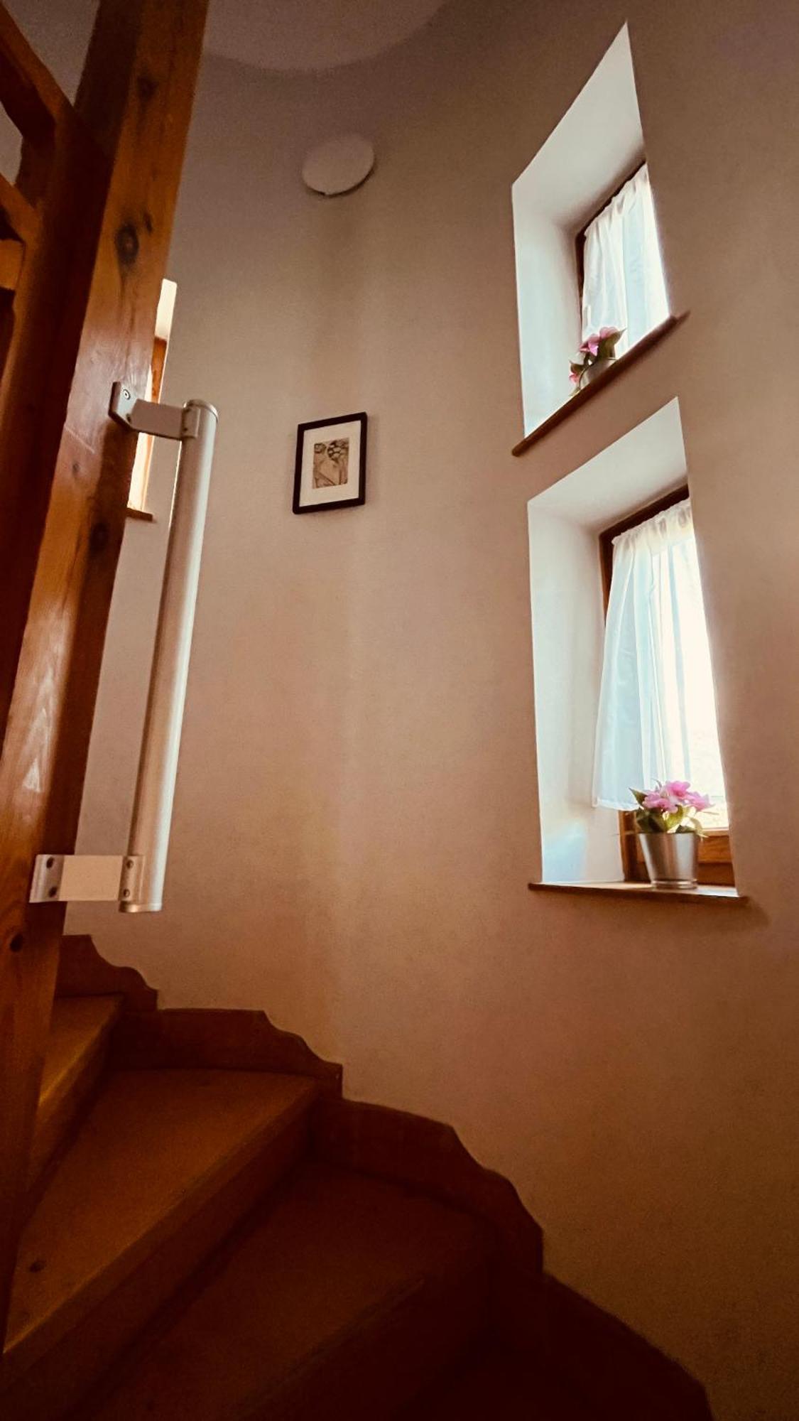 Strigonia Apartman Esztergom Buitenkant foto