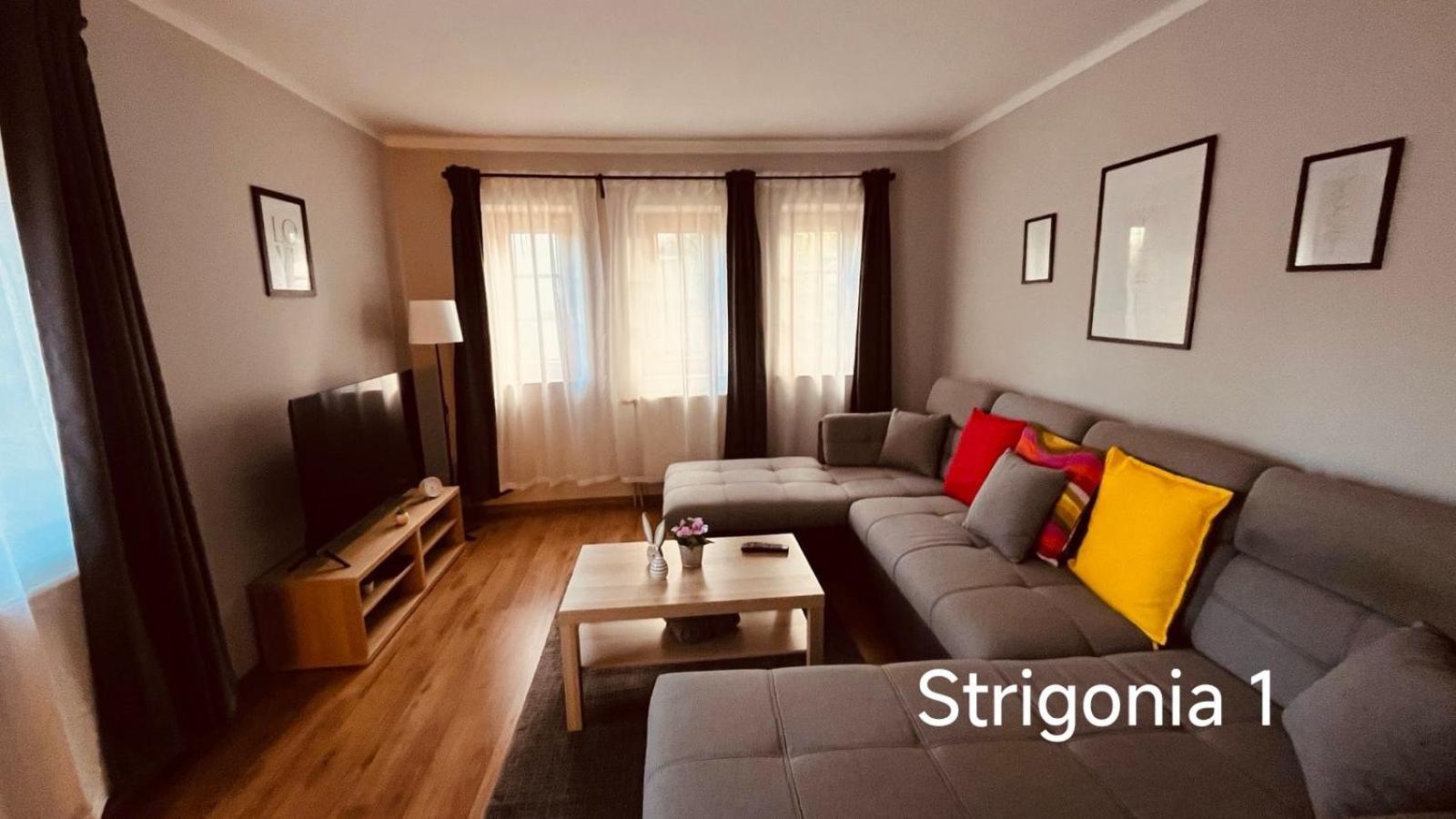 Strigonia Apartman Esztergom Buitenkant foto