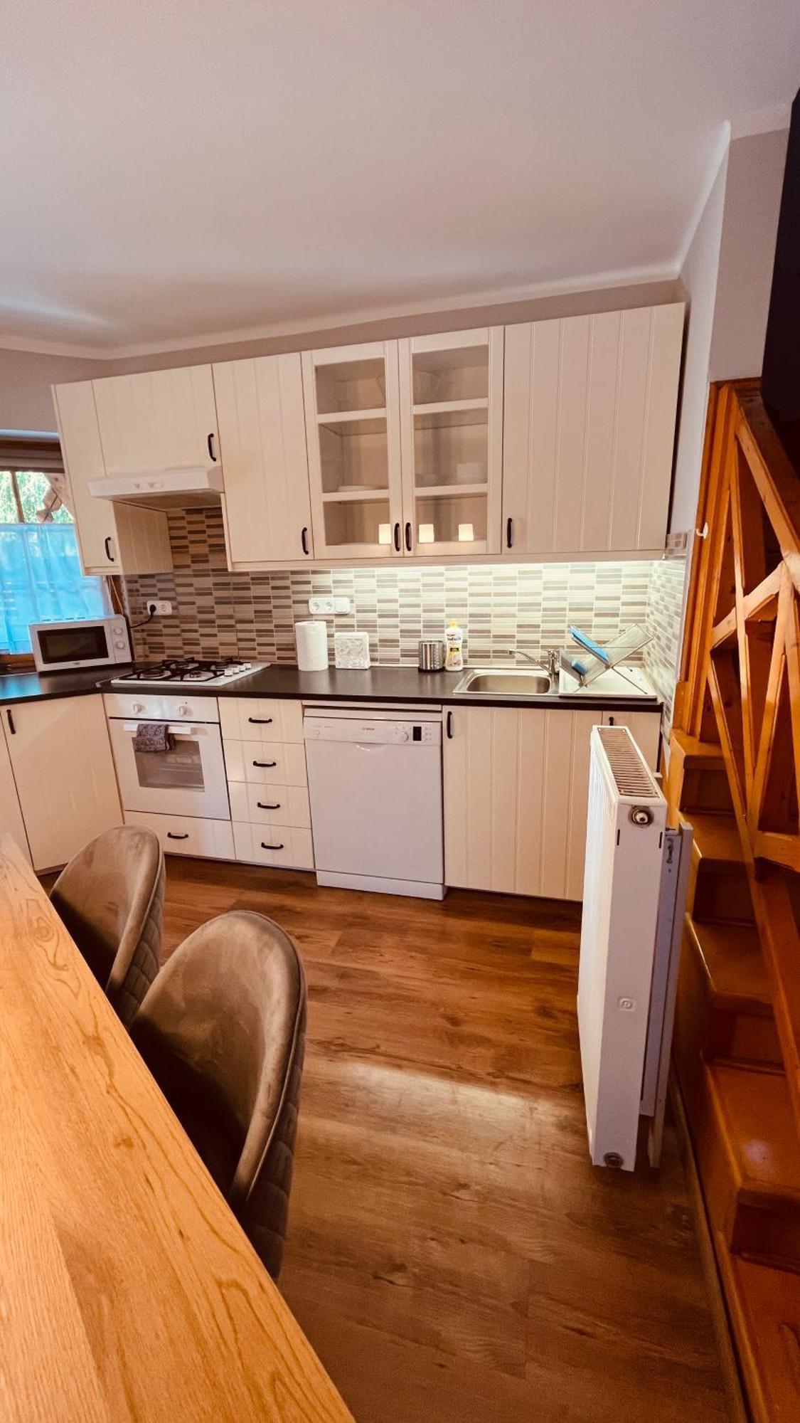 Strigonia Apartman Esztergom Buitenkant foto